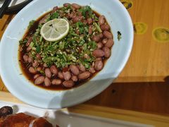 -老滇山寨•云南特色菜•地方菜•民族风情歌舞表演(金碧店)