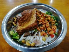 -李氏紫竹林卤粉(火车站店)