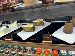 -StayReal Cafe(长宁来福士广场东八区店)