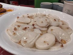 枣泥年糕-侬佳蒸菜馆(听潮店)