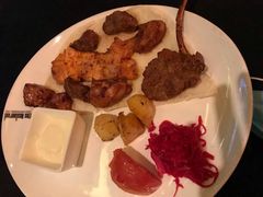 艾菲斯烤肉拼盘-Efes Turkish & Mediterranean Cuisine 艾菲斯餐厅(陆家嘴店)