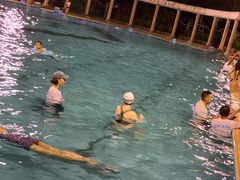 -梅林一村游泳池