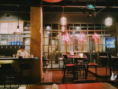大堂-岔巴精酿啤酒餐吧(南屏街店)