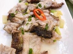 -御满江海鲜酒家(洛溪新城店)
