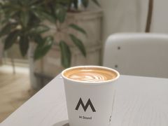 澳白-M Stand(宁波万象城店)