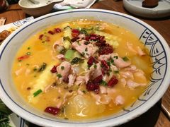 -云海肴·汽锅鸡·云南菜(天山百盛优客店)