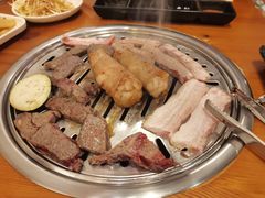 -炽城·烤肉名家(鸿达中央广场店)