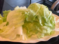 圆生菜-筋头巴脑牛一锅(朝阳路总店)