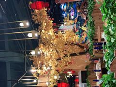 -老滇山寨•云南特色菜•地方菜•民族风情歌舞表演(金碧店)