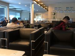 -上海伟杰·捷豹路虎4S店(闵行店)