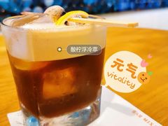 酸柠浮冷萃-星巴克(北京广渠门名敦道店)