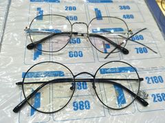 -三叶眼镜城批发市场(上海火车站店)