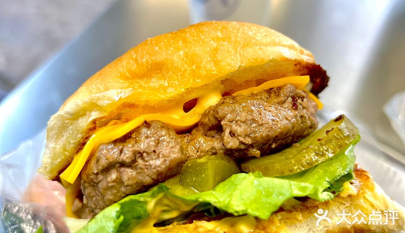 杭州汉堡界扫地僧？一定不能错过的芝士牛肉堡！！🥹