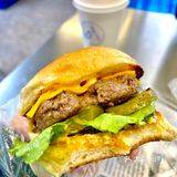 杭州汉堡界扫地僧？一定不能错过的芝士牛肉堡！！🥹