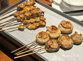 就在湾华~这家湿辣牛肉真的很不错!