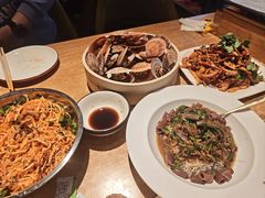 -喝丢一只鞋海鲜烧烤·海肠捞饭(东关街店)