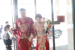 -伯瓷皇后婚纱艺术空间