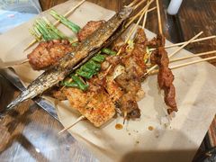 -粉八·云南米线·建水烧烤(常熟路店)