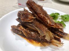 -品悦酒店(三林古镇店)