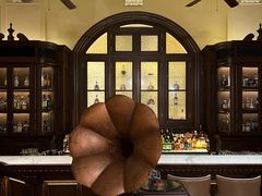 -LONG BAR 廊吧(外滩华尔道夫酒店)