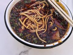-伊穆祥牛肉面总店·清真