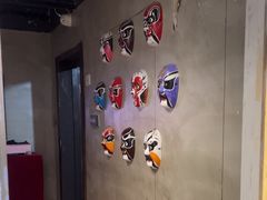 -荒岛实景沉浸密室(江汉路1店)
