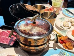 -雍容荟帝王蟹活龙虾展台自助(IFS黑金店)