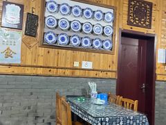 -云河农家乐饭店(福禄缘树山店)