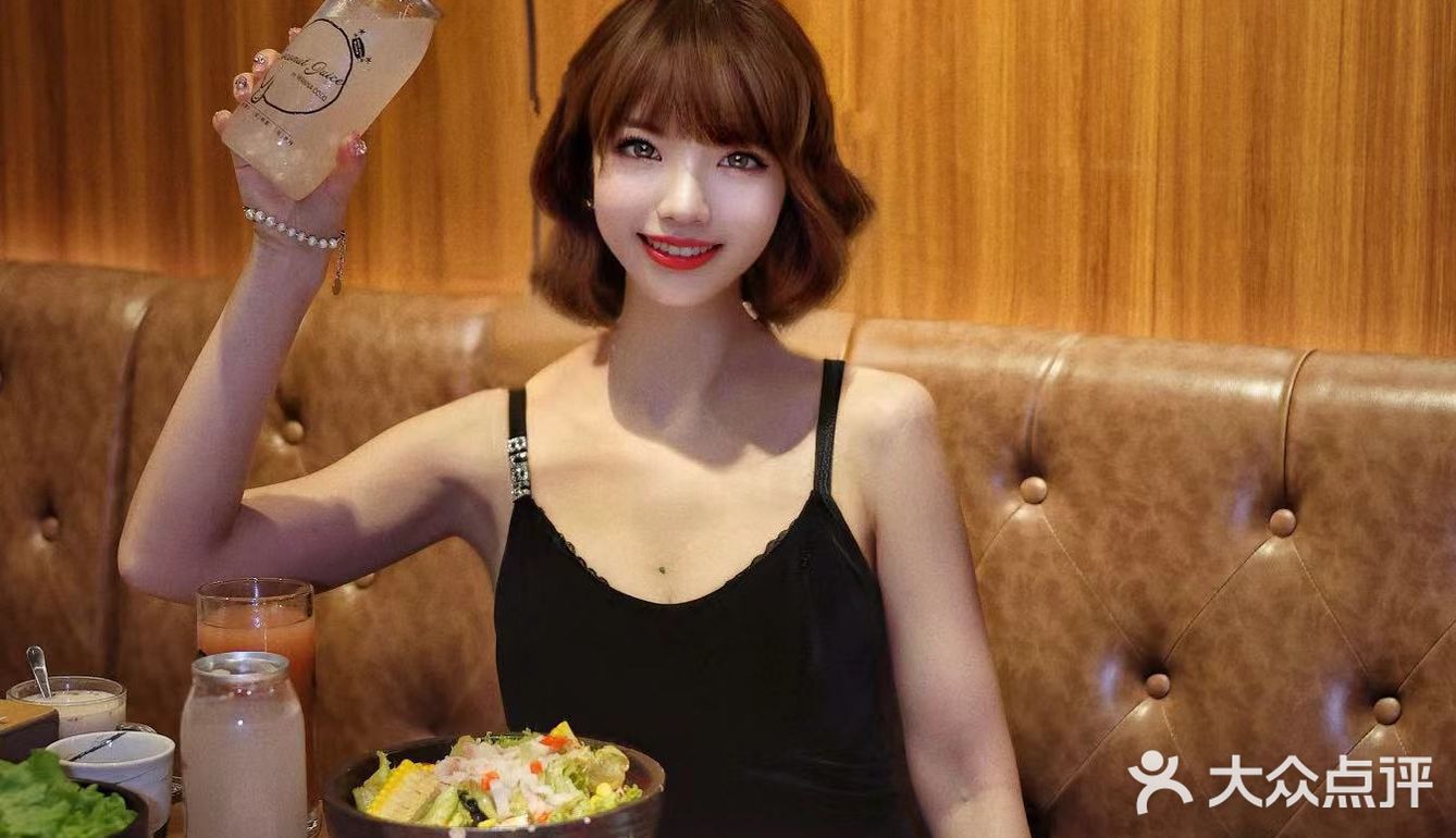 连续六年蝉联上海烧肉必吃榜,超多肉类,超高性价比