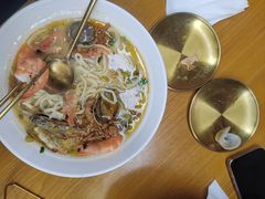 -面道赞宁海海鲜面(迎凤街店)