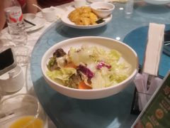 -侬佳蒸菜馆(听潮店)