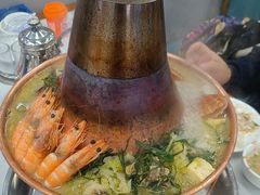 -一口猪海鲜浑锅·东北家常菜