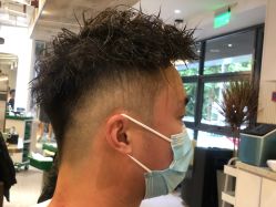 -PE SALON