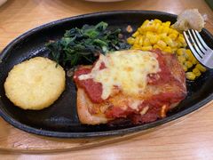 芝士烤鸡排-萨莉亚意式餐厅(南京环亚凯瑟琳广场店)