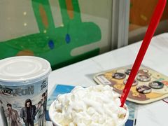 -DQ·蛋糕·冰淇淋(大宁国际商业广场店)