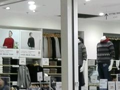 -优衣库(洛阳中州万达广场店)