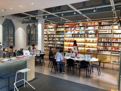 -三联韬奋书店(宽窄巷子店)