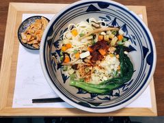 油泼面-头壹号  羊汤·饸饹面·大油条(嘉华店)