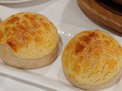 酥皮叉烧包-白天鹅宾馆-宏图府餐厅