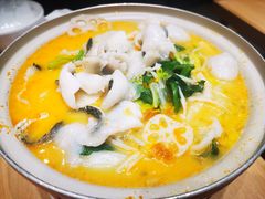 酸汤鱼片-喜家德虾仁水饺(浦东山姆店)