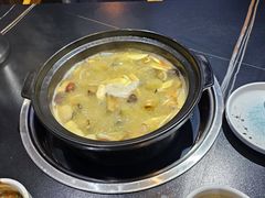 -野菌皇海景野生菌火锅(滨海大道店)