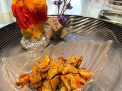 -老船夫婚宴婚庆会馆(延吉路店)