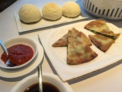 荠菜虾饼-粤界(望京金辉店)