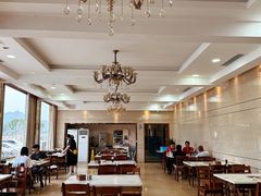 -相聚青山餐厅(阎河路店)