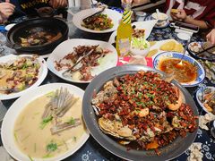 -旺角小渔村·海肠捞饭开创者(环山路店)
