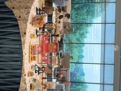 -南阳建业森林半岛假日酒店