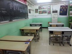 大堂-做了不起的80后