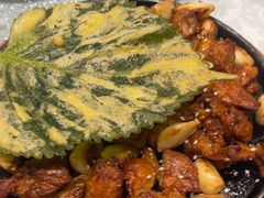 -海派美食·家宴海鲜青岛菜·石锅鲽鱼头(东方城店)