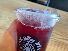 -星巴克臻选(泰州万达广场店)