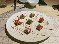 -穹六人间 people 6(岳阳路店)
